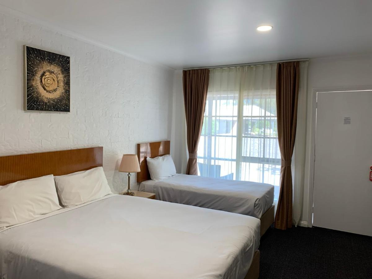 Swaggers Motor Inn Yass Exterior photo