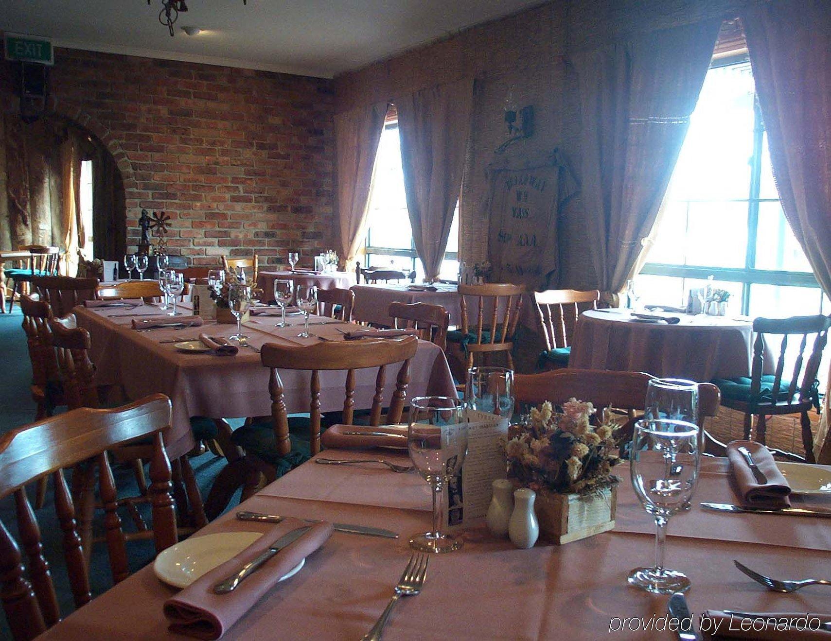 Swaggers Motor Inn Yass Restaurant photo