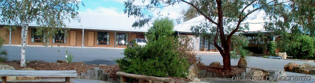 Swaggers Motor Inn Yass Exterior photo